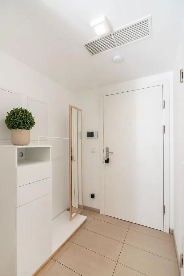 Immersed Into Vienna'S City Life And Yet A Retreat, Minimum 30 Nights