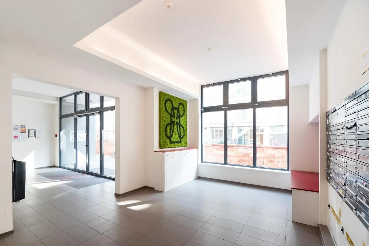 Immersed Into Vienna'S City Life And Yet A Retreat, Minimum 30 Nights Apartment Vienna