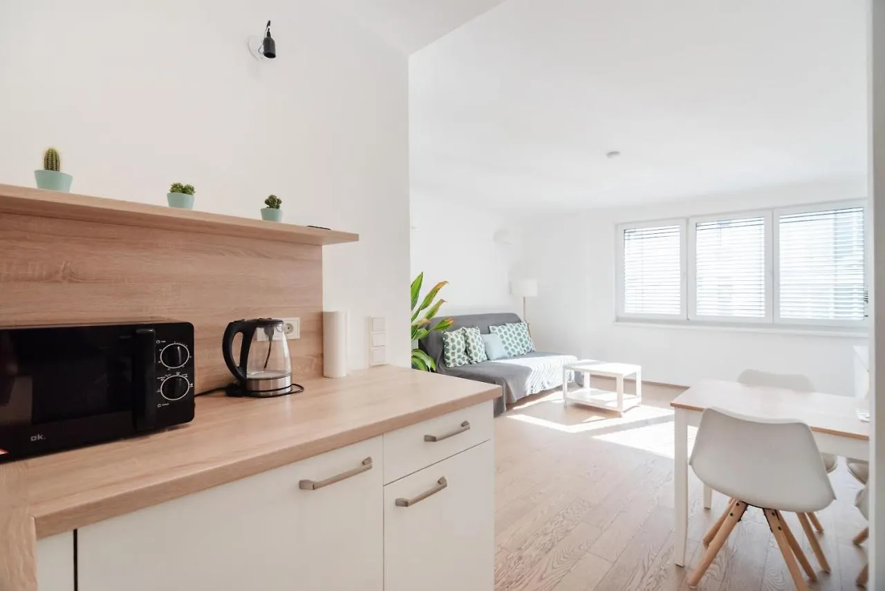 Apartment Immersed Into Vienna'S City Life And Yet A Retreat, Minimum 30 Nights Austria