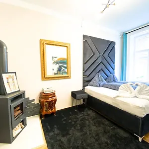Apartment Belvedere, Vienna